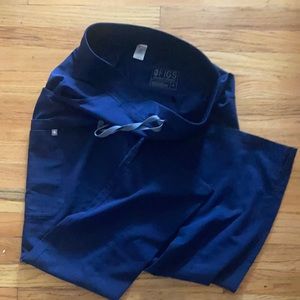 Wide leg cargo scrub pants